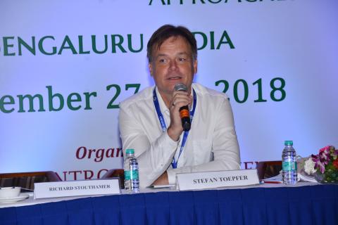 ICBC-19 - Dr. Stefan Toepfer chairing the session in 1st ICBC | nbair
